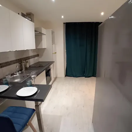 Apartment A Deux Pas De La